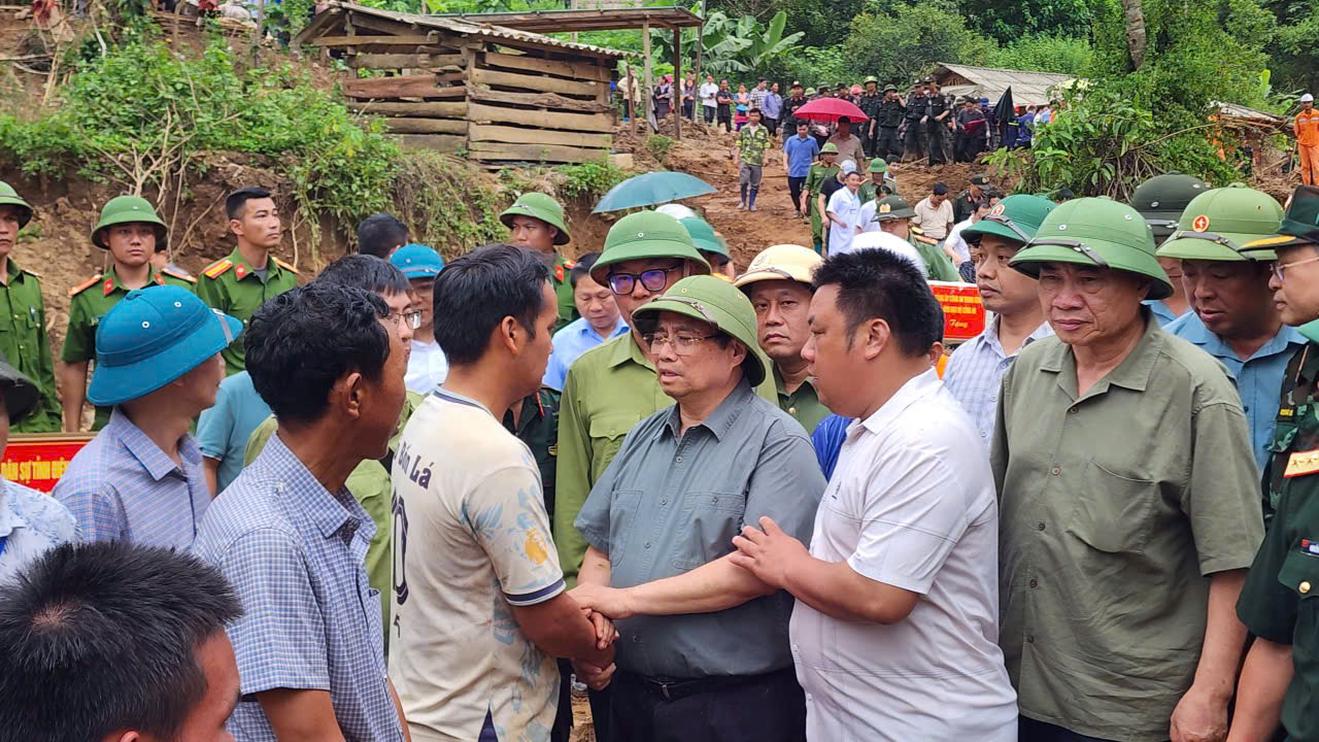 Continue to provide emergency support of 300 billion VND to Dien Bien and Nghe An to overcome the consequences of floods