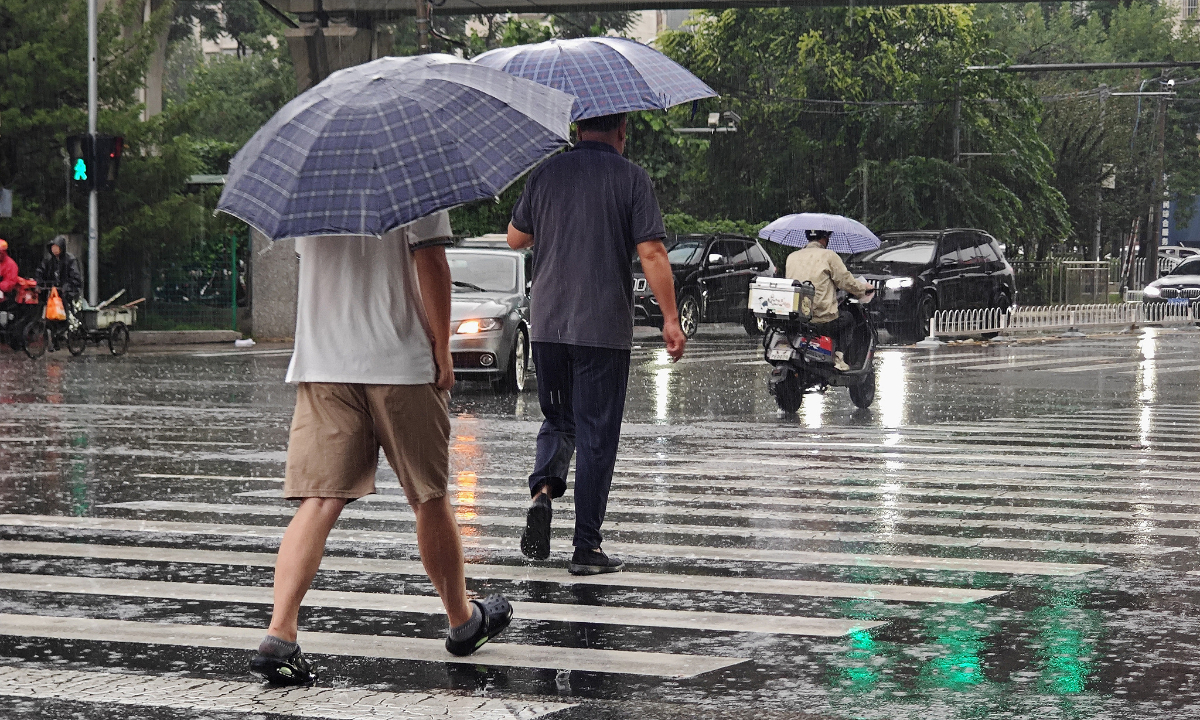 Trung Quốc: Bắc Kinh báo động khẩn vì mưa lũ