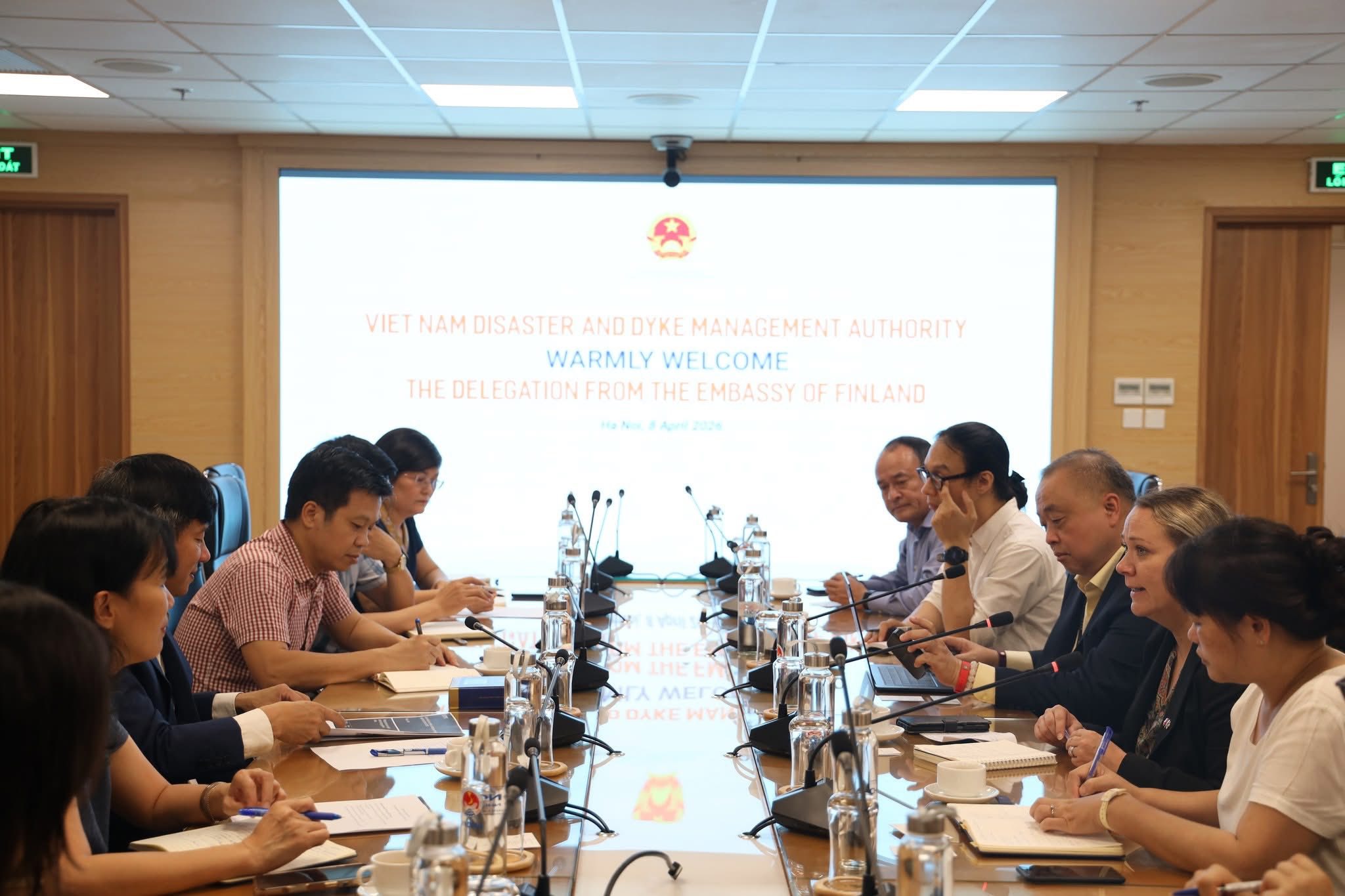 Cục Quản lý đê điều và Phòng, chống thiên tai tiếp và làm việc với Đoàn Đại sứ quán Phần Lan tại Việt Nam